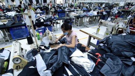 2020年11月份越南纺织品服装出口同比环比均下降