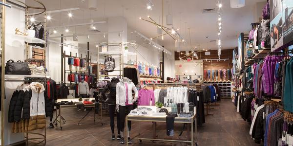 1月份美国服装零售额达147.38亿美元　为2012年1月以来最低水平